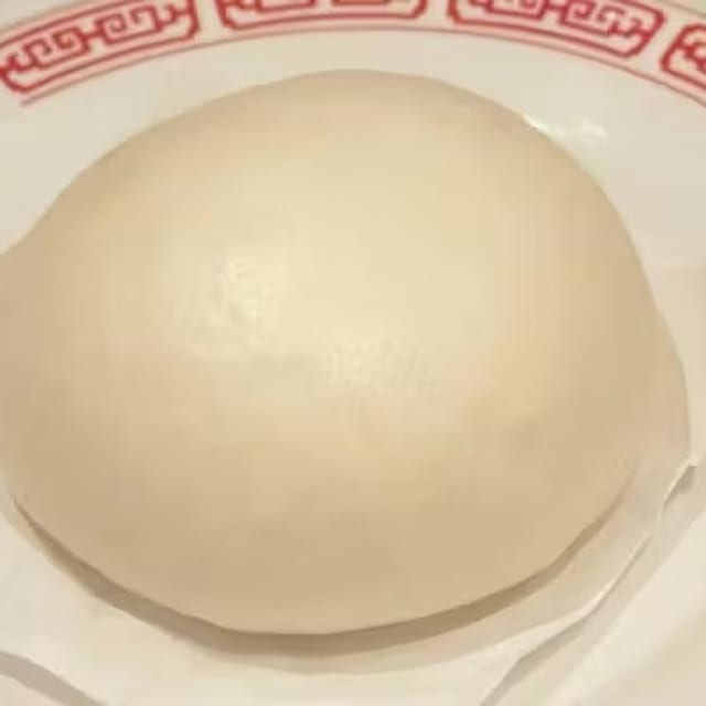 BBQ Pork Bun / 叉燒包.