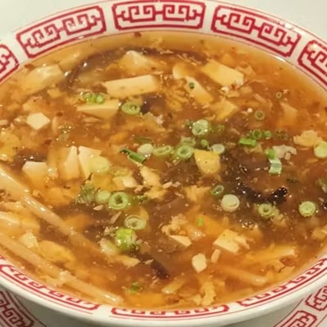 Hot & Sour Soup / 酸辣湯.