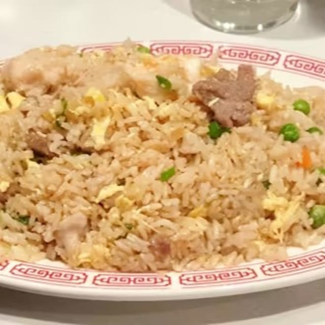 Fried Rice Yang Chow Style / 揚州炒飯.